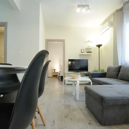 F & B Collection - Close To Aristotelous Sq. شقة